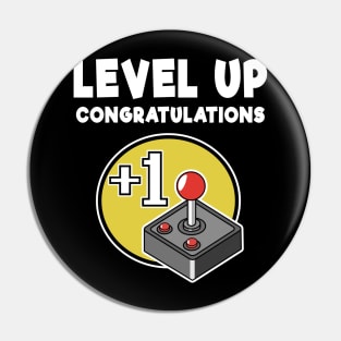 Level Up Complete Birthday Gamer I Don‘t Get Older Gift Present Pin