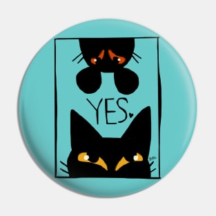 Cat and mouse Pin