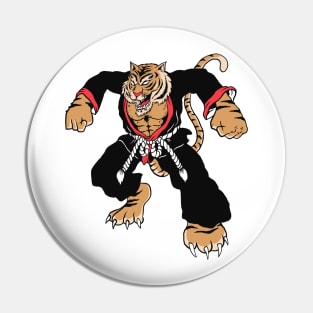 Tiger karate Pin