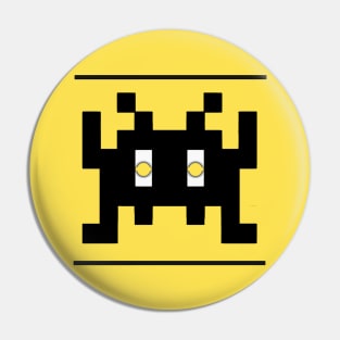 Funny Sci Fi Retro 80's Alien Gamer Pin