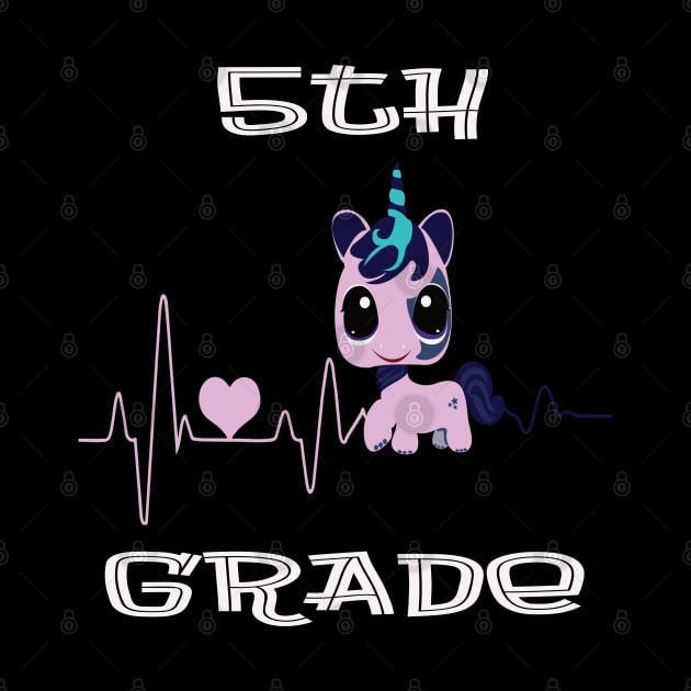 5th Grade Pretty Unicorn Design Heartbeat by familycuteycom