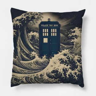 Tardis - Under the Wave off Kanagawa Pillow