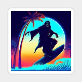 Spooky retro grim skeleton surfing on palm beach Magnet