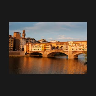 Bridge across the river Arno Florence T-Shirt