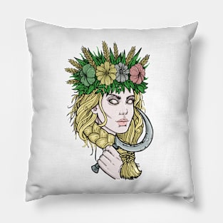 Field female demon Pillow