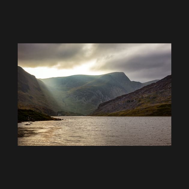 Llyn Ogwen, Snowdonia National Park by dasantillo