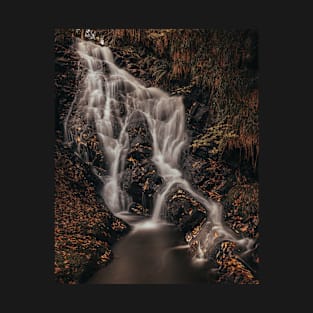 'Golden Autumnal Waterfall', near Pitlochry. T-Shirt