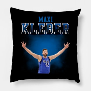 Maxi Kleber Pillow