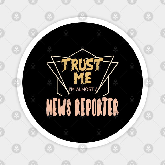 Trust Me I'm A Writer Pin Badge journalism reporter journalist BRAND NEW Trust Me I'm A Writer Pin Badge journalism reporter journalist BRAND NEW