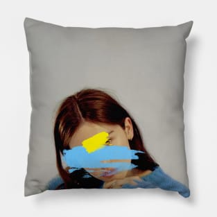 Gracie Abrams Pillow