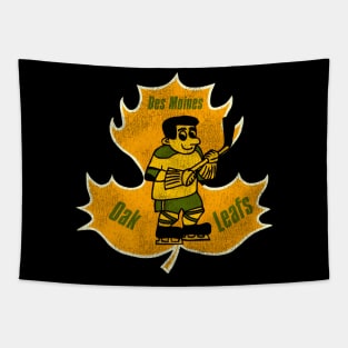 Des Moines Oak Leafs Hockey Team Tapestry