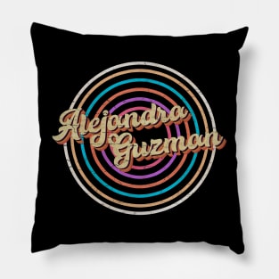 vintage circle line color Alejandra Guzman Pillow