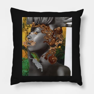 Portrait and gold Pillow