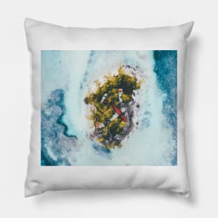 Rocky beaches Pillow