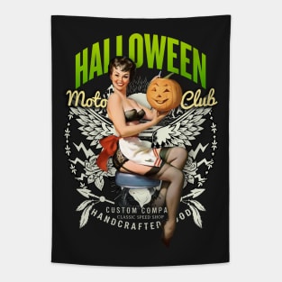 Retro Halloween t-shirt Tapestry