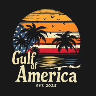 Gulf Of US America Est 2025 Cool Retro Vintage Sunset Beach T-Shirt