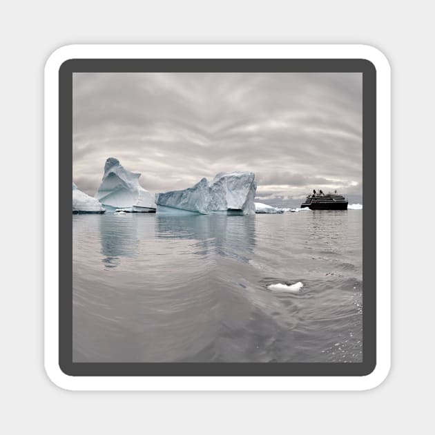 Iceberg ship Magnet by FirstClassQueen