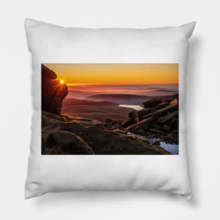 Kinder Sunset Pillow