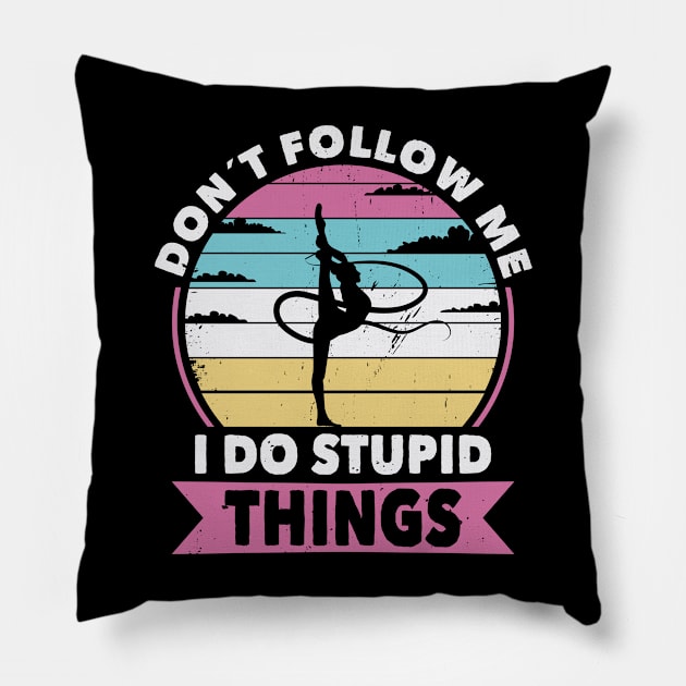 Don´t follow me gymnastics Pillow by POS