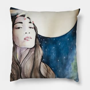 Hindi Zahra and the moon Pillow