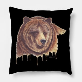 Grizzly portrait Pillow