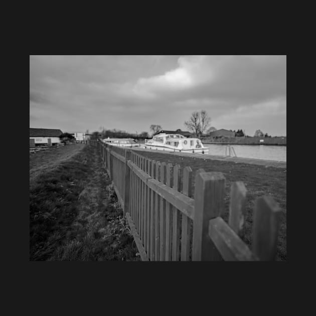 A view across the River Yare in the Norfolk village of Acle by yackers1