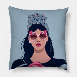 Trendy female portrait in sunglasses with flowers Pillow