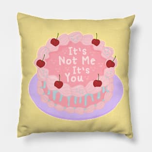 Vintage cake Pillow