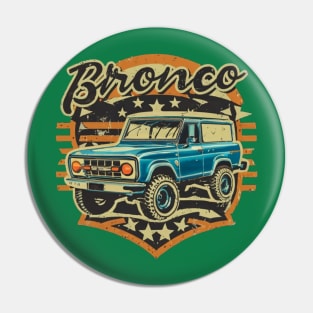 Retro 1987-1991 Ford Bronco w/Tires Pin