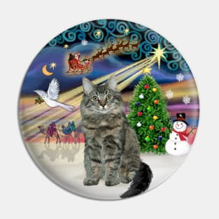 "Christmas Magic" with a Maine Coon Cat Tabby Pin