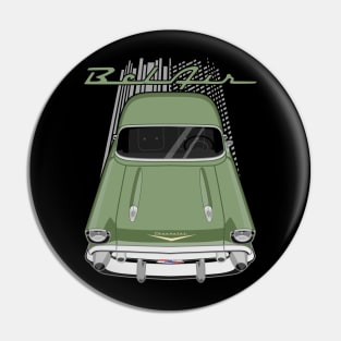 Chevrolet Bel Air 1957 - laurel green Pin