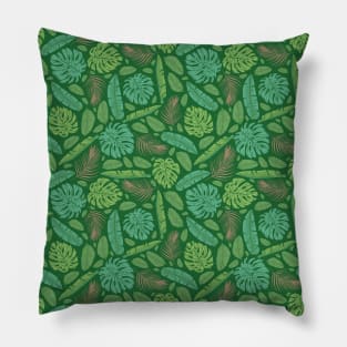 Tropical leaves mix on green background Pillow