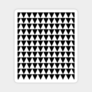 Monochrome Triangles Pattern Magnet