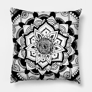 Floral mandala Pillow