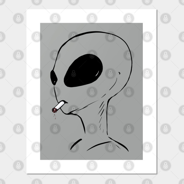 Smoking Alien Alien Poster E Stampa Artistica Teepublic It