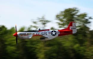 P-51D Mustang fast fly-by Magnet