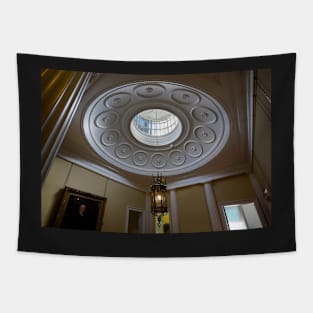 Sudley house-Ceiling and lamp Tapestry