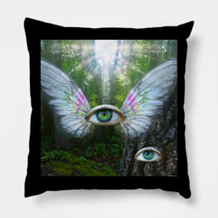 Dreamcore Eye with wings - Angel - Weirdcore dreamcore design Pillow