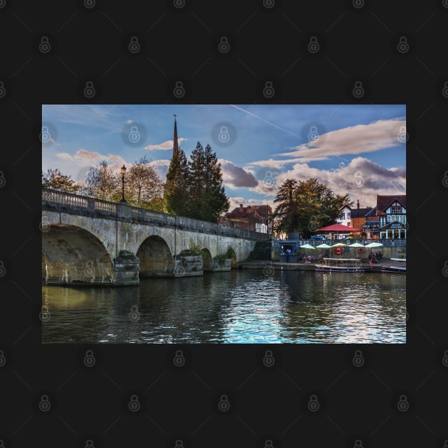 Wallingford Bridge Into The Town by IanWL