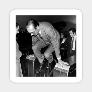 Jacques Chirac fraudster Magnet