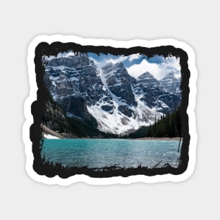 Mountains with blue lake Magnet