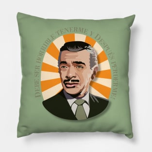 Mauricio Garcés Pillow