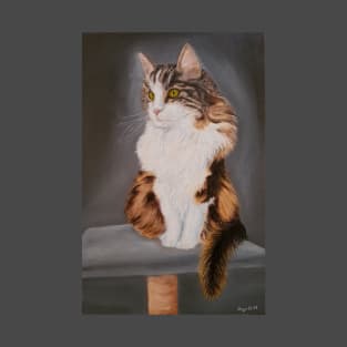 Posing cat T-Shirt