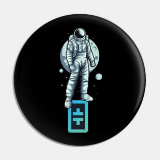 Theta Tfuel NFT Tfuel Blockchain decentralized video streaming Logo Astronaut Moon Pin