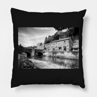 Beddgelert Village, Snowdonia, Wales Black And White Pillow