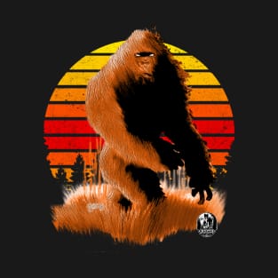 Retro Comic Bigfoot Vintage Sasquatch Sunset Art T-Shirt