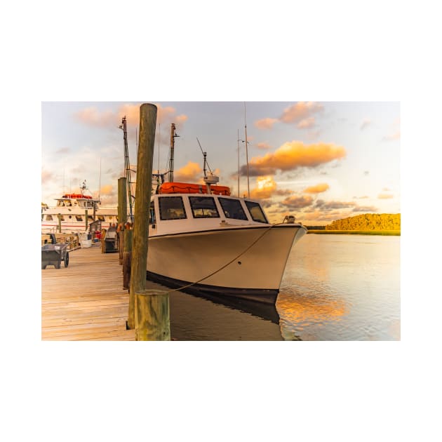 Fishing boat of Calabash by KensLensDesigns