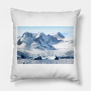 Cierva Cove with Glaciers & Iceberg Pillow