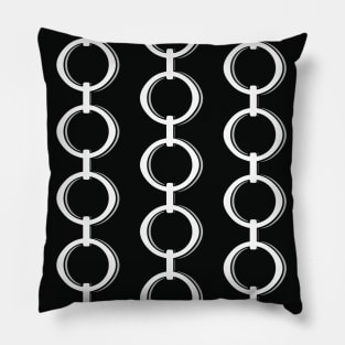 Stylized chain pattern Pillow