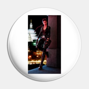 Lara Croft - Tomb Raider III London portrait Pin